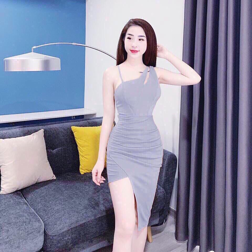[HCM]Đầm body xẻ  giữa -HT