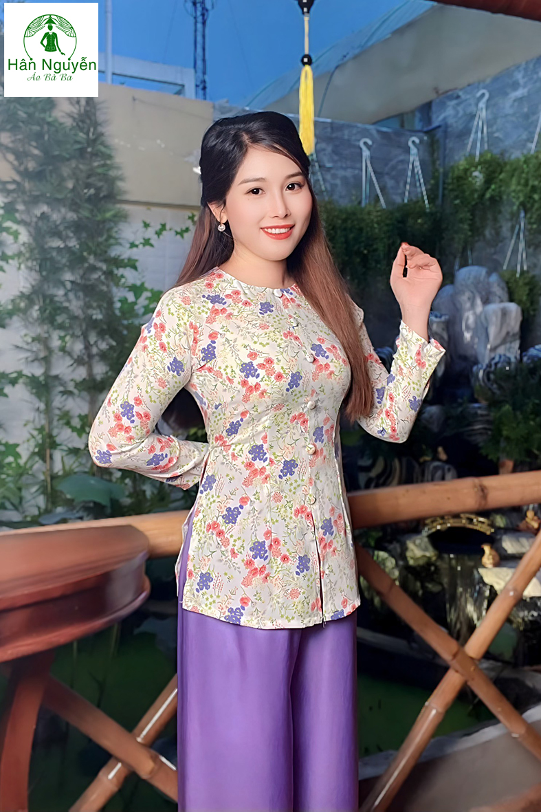 B.A79 - Bộ Bà Ba Lụa in Hoa Thanh Liễu Nút Bọc Dây Kéo