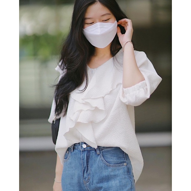 Áo bèo ngực trắng Ruchan