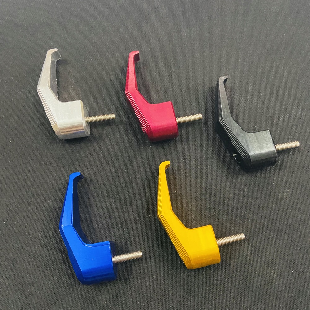 Móc treo đồ xe máy, móc treo hông sườn xe, móc treo giữa kiểu VARIO gắn được các dòng xe HONDA YAMAHA
