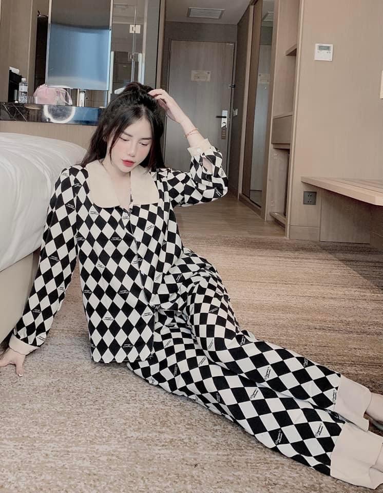 Bộ pijama tay dài quần dài cổ sen