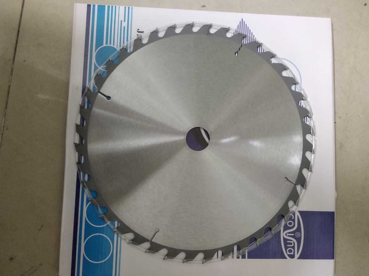Lưỡi Cắt Gỗ Covina 230-40 Răng(2 tất3)