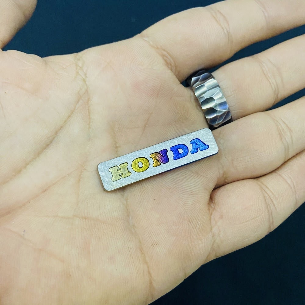 [Sale Hot] Tem Nổi Mini Bằng Titan Logo HONDA - Honda Dùng Trang Trí Xe Máy Siêu Đẹp
