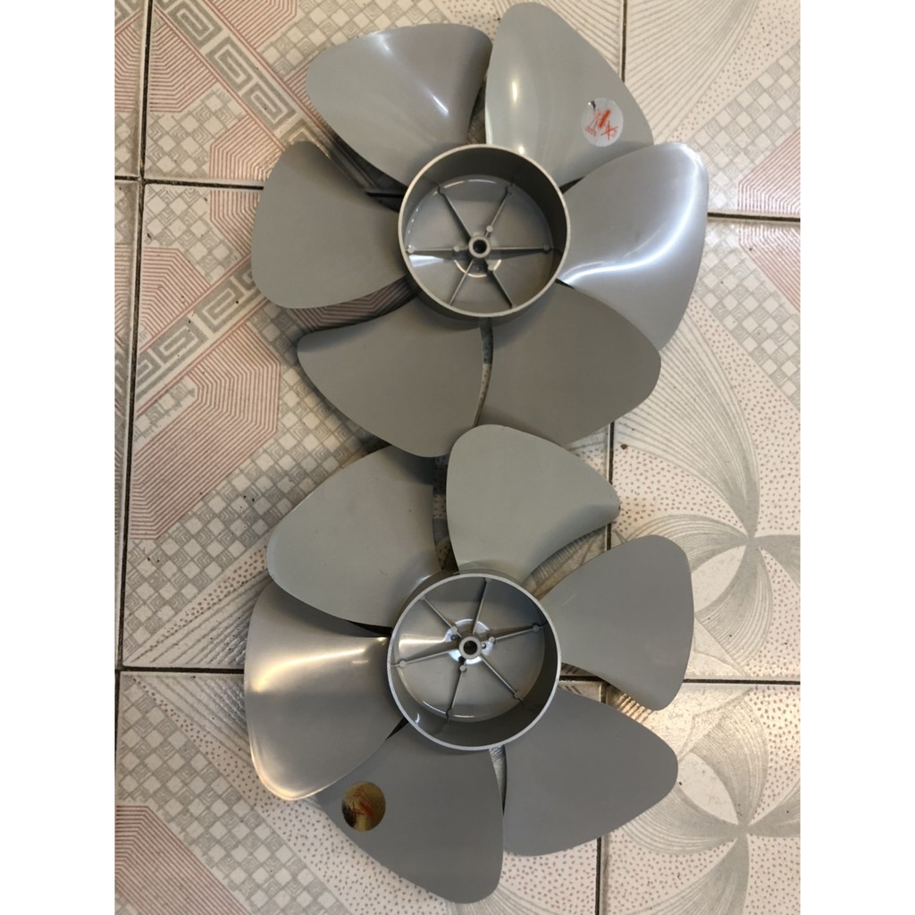 Cánh quạt hộp 300