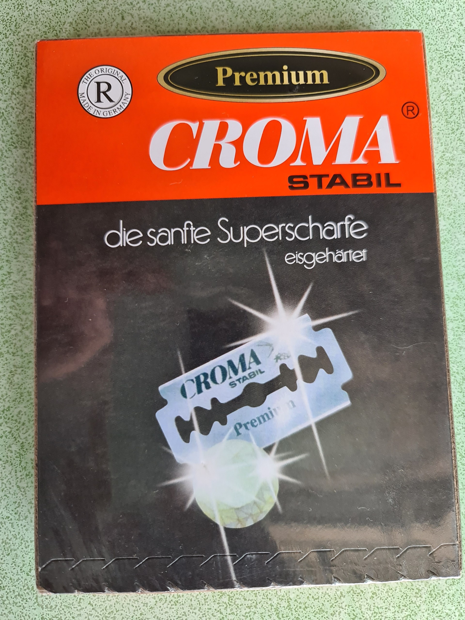 Lưỡi lam Croma - Phụ Liệu tóc (Hôp 200 cái)