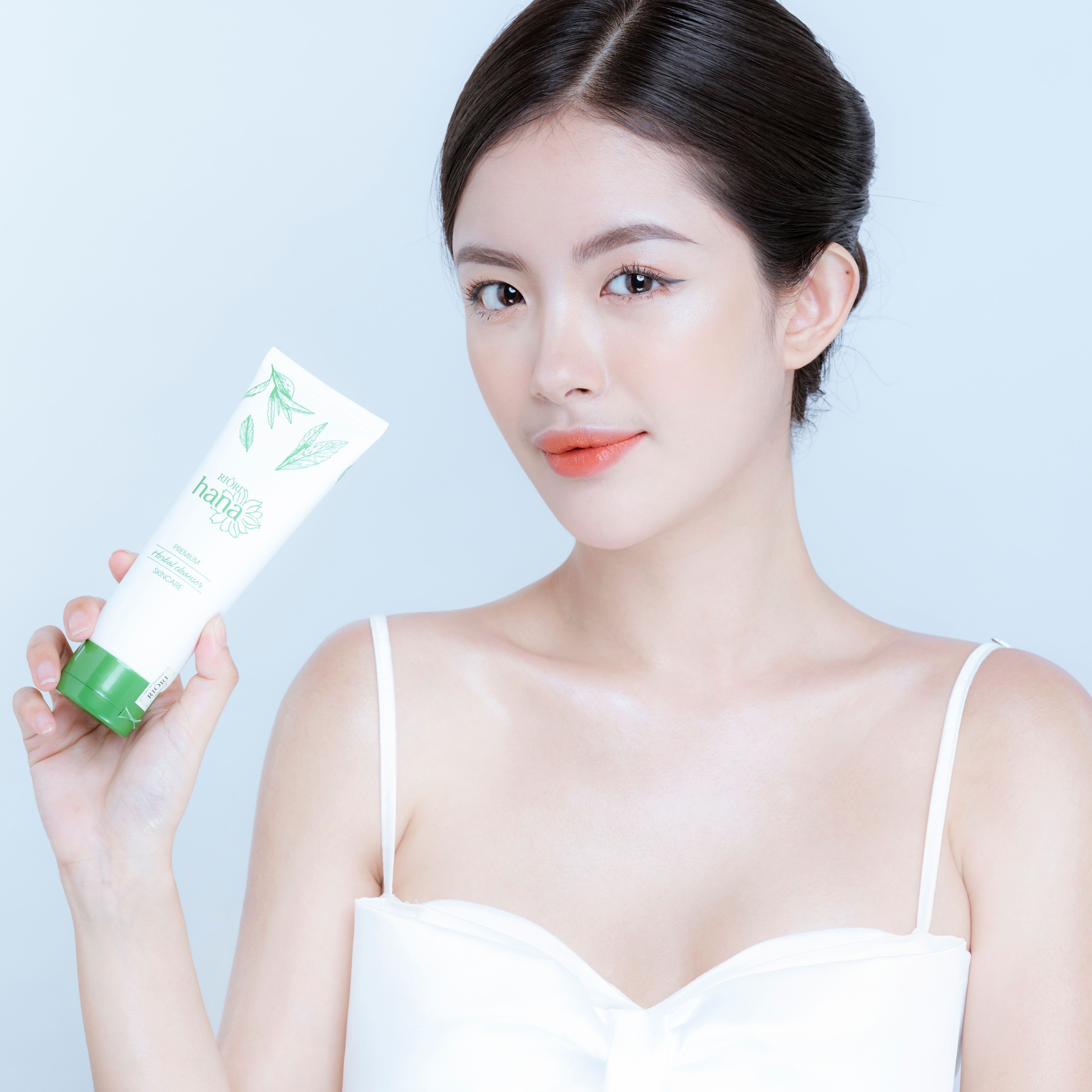 Sữa Rửa Mặt Thảo Mộc RIORI HERBAL CLEANSER 120g