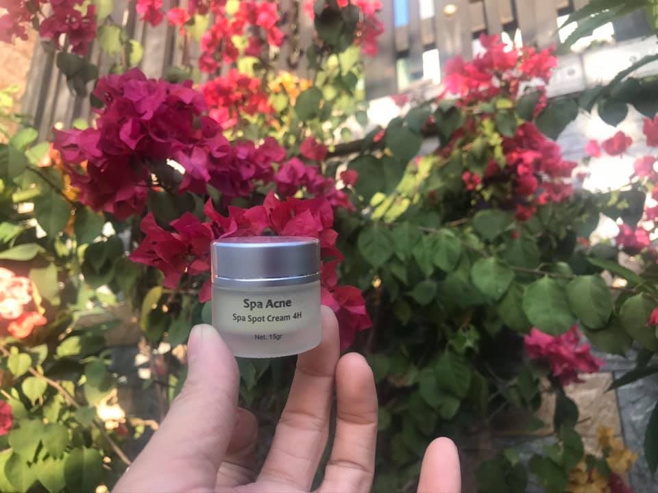 Kem loại bỏ mụn Spa Acne