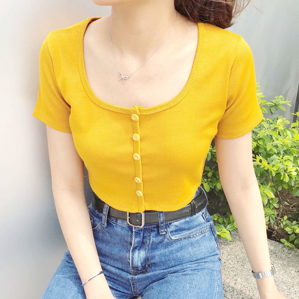Áo croptop Nút Thật - Cúc Thật