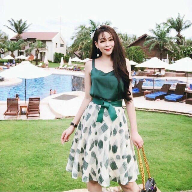 Đầm Họa Tiết Cột Eo
