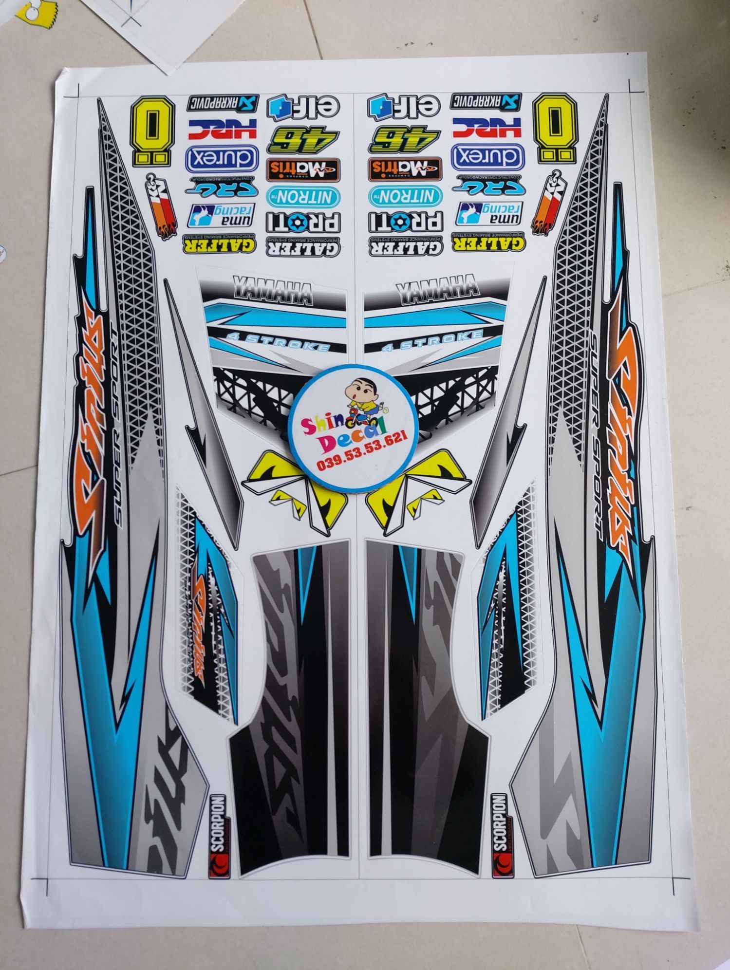 Tem sirius xăng cơ tam giác dán xe bửng trắng đuôi đen