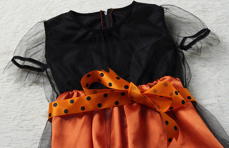 Đầm phù thủy Halloween cực đáng yêu cho bé gái