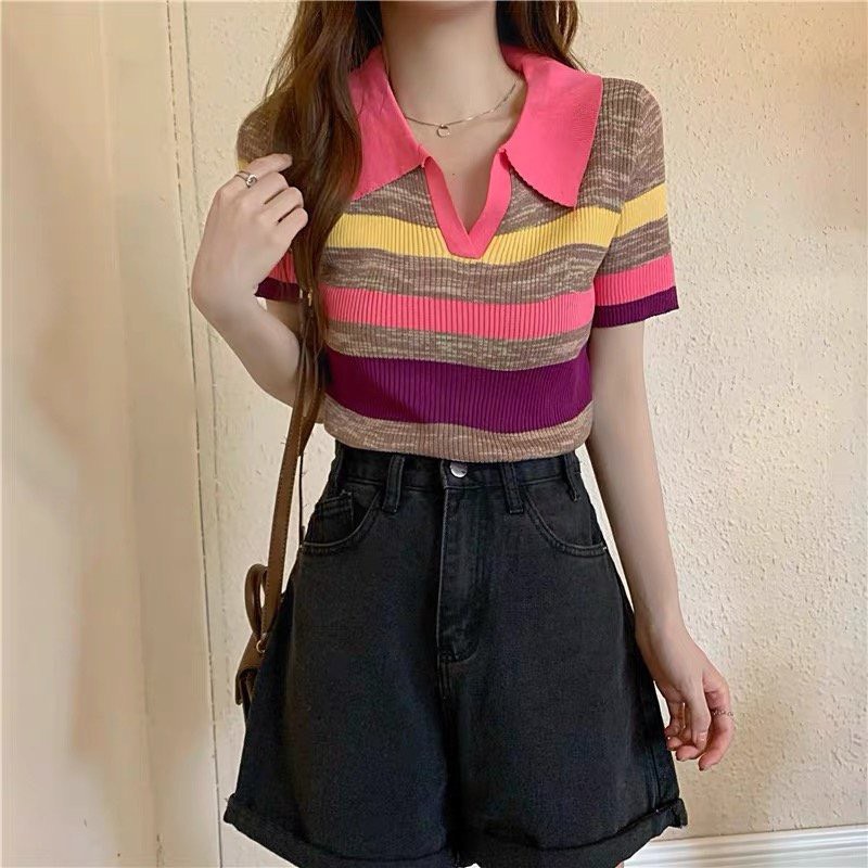 Áo polo dệt kim nữ kiểu kẻ sọc phối màu loang ngũ sắc - Áo thun len nữ tay ngắn cổ đức thiết kế thời trang trẻ trung