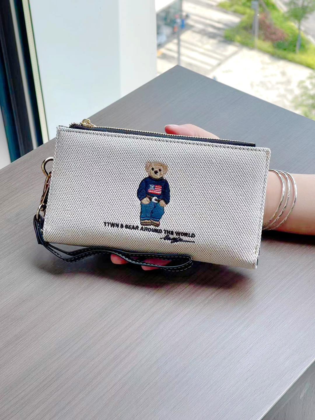 Ví clutch TTWN BEAR TT2446 chính hãng