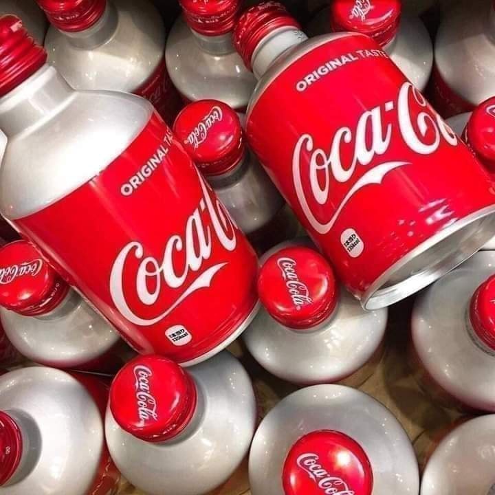 Nước Ngọt Coca Nhật 330ml Nắp vặn