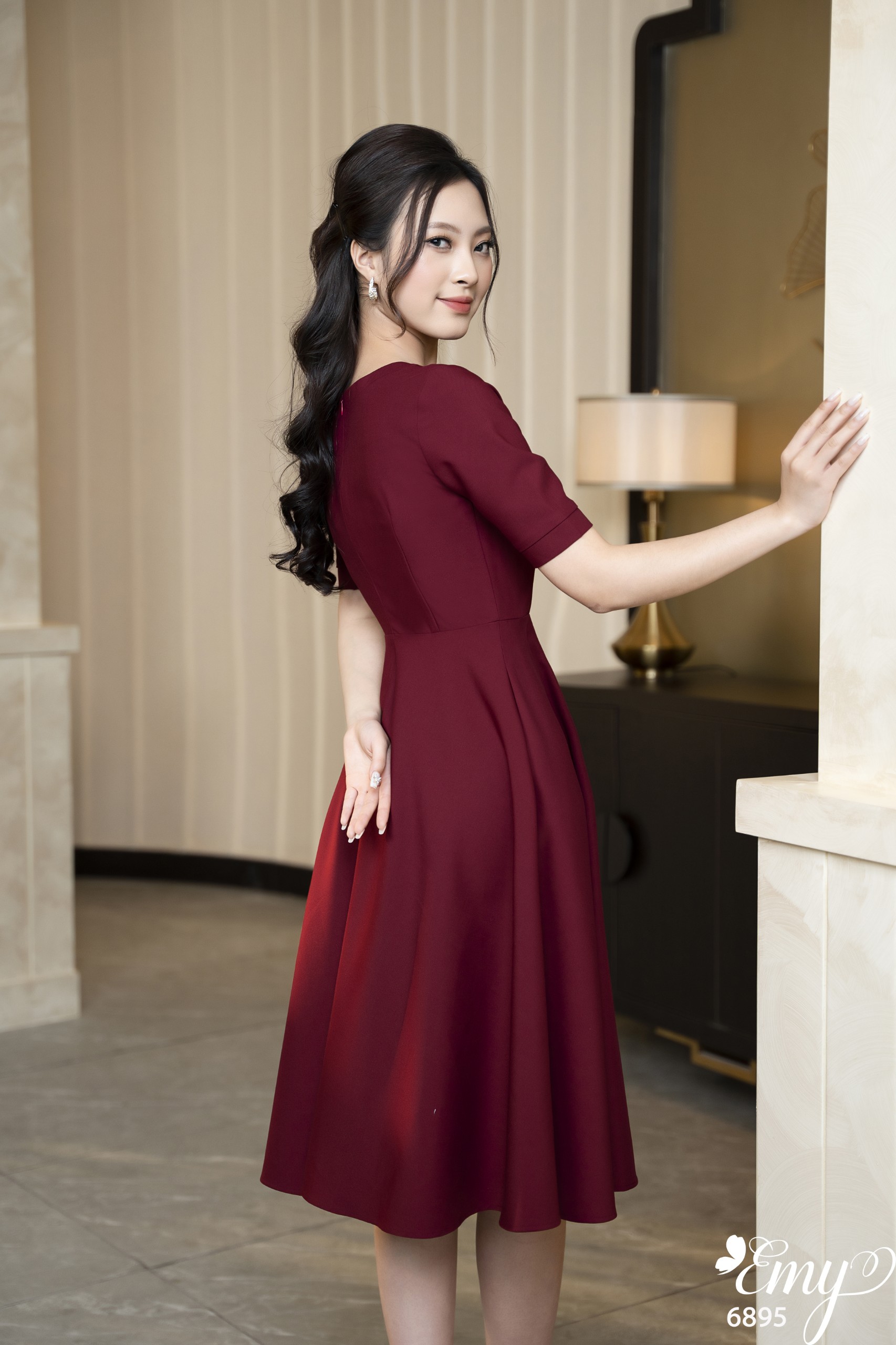 Đầm EMY EM6895 Đầm Xoè Đỏ Đô