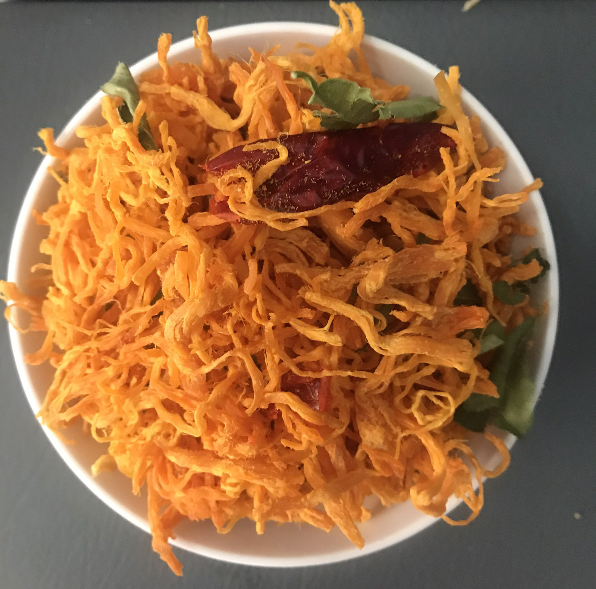 [Giá sỉ] Khô gà lá chanh hảo hạng - EnterFood