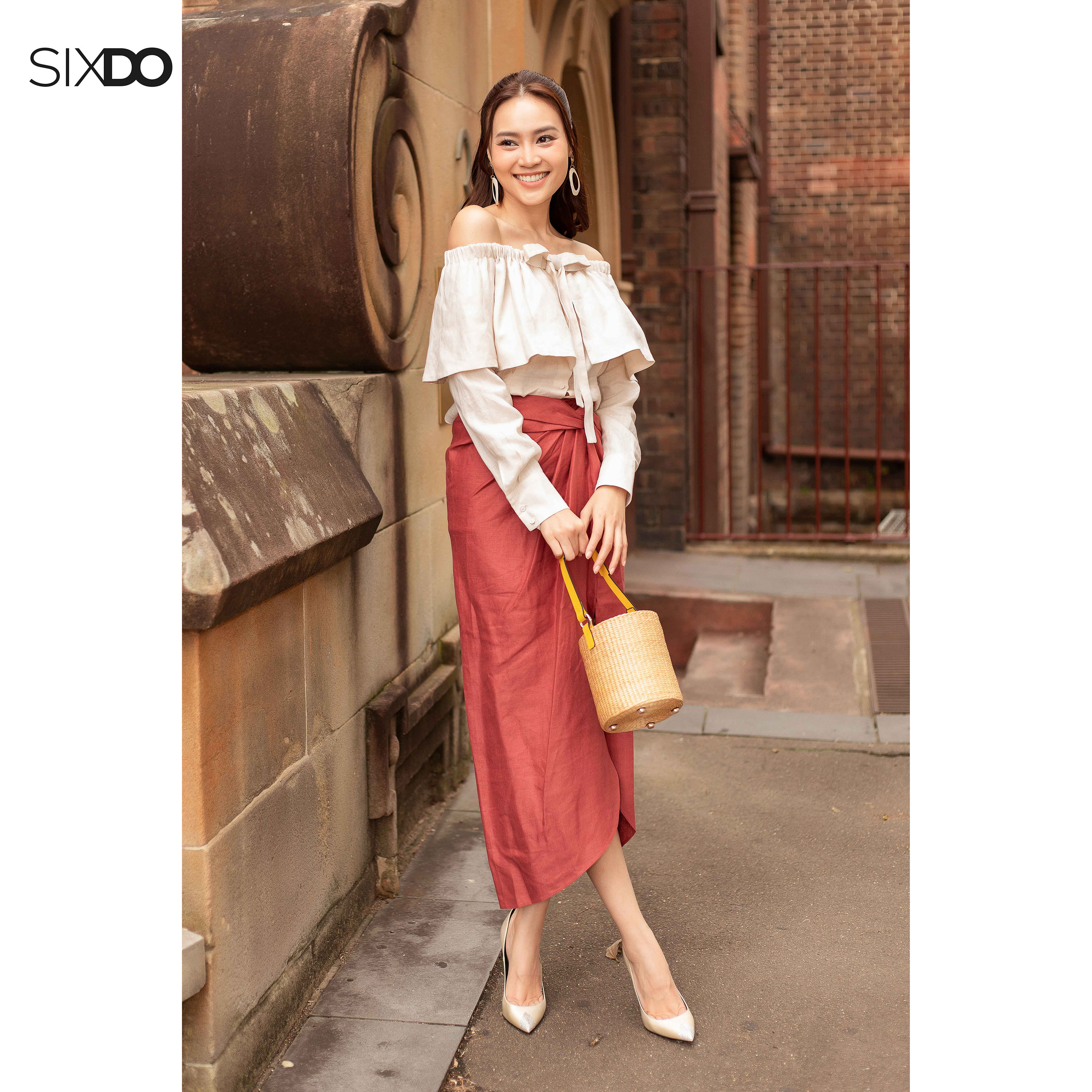 Áo linen nữ trễ vai dài tay SIXDO (Light Beige Off-shoulder Linen Top)