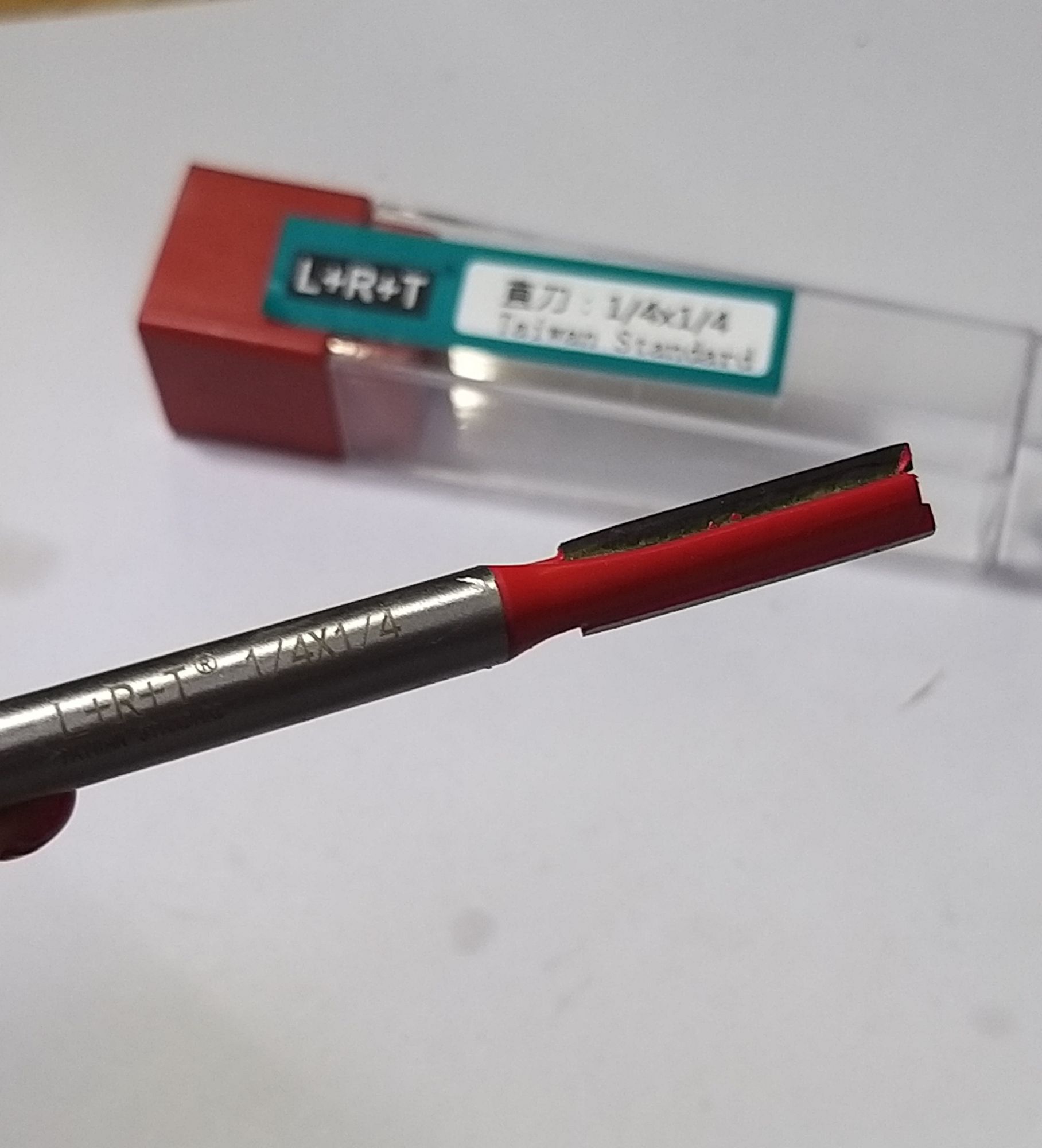 [HCM]Mũi Phay Gỗ Thẳng 1/4 x 1/4 (Đỏ)