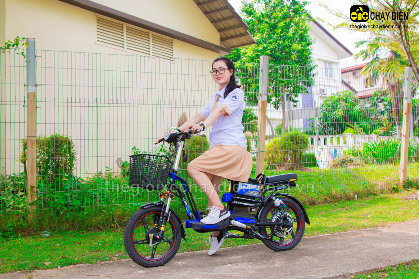 [HCM]XE ĐẠP ĐIỆN VNBIKE V4