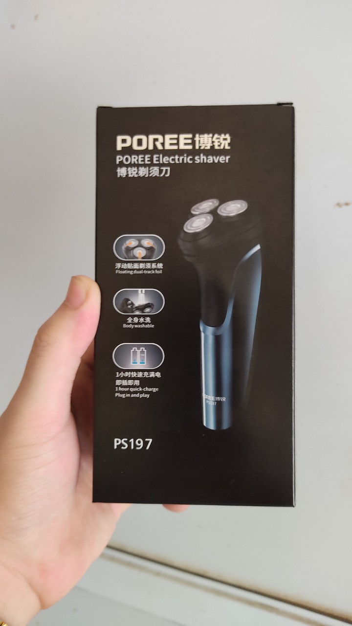 Máy cạo râu 3 lưỡi Poree PS197 cao cấp