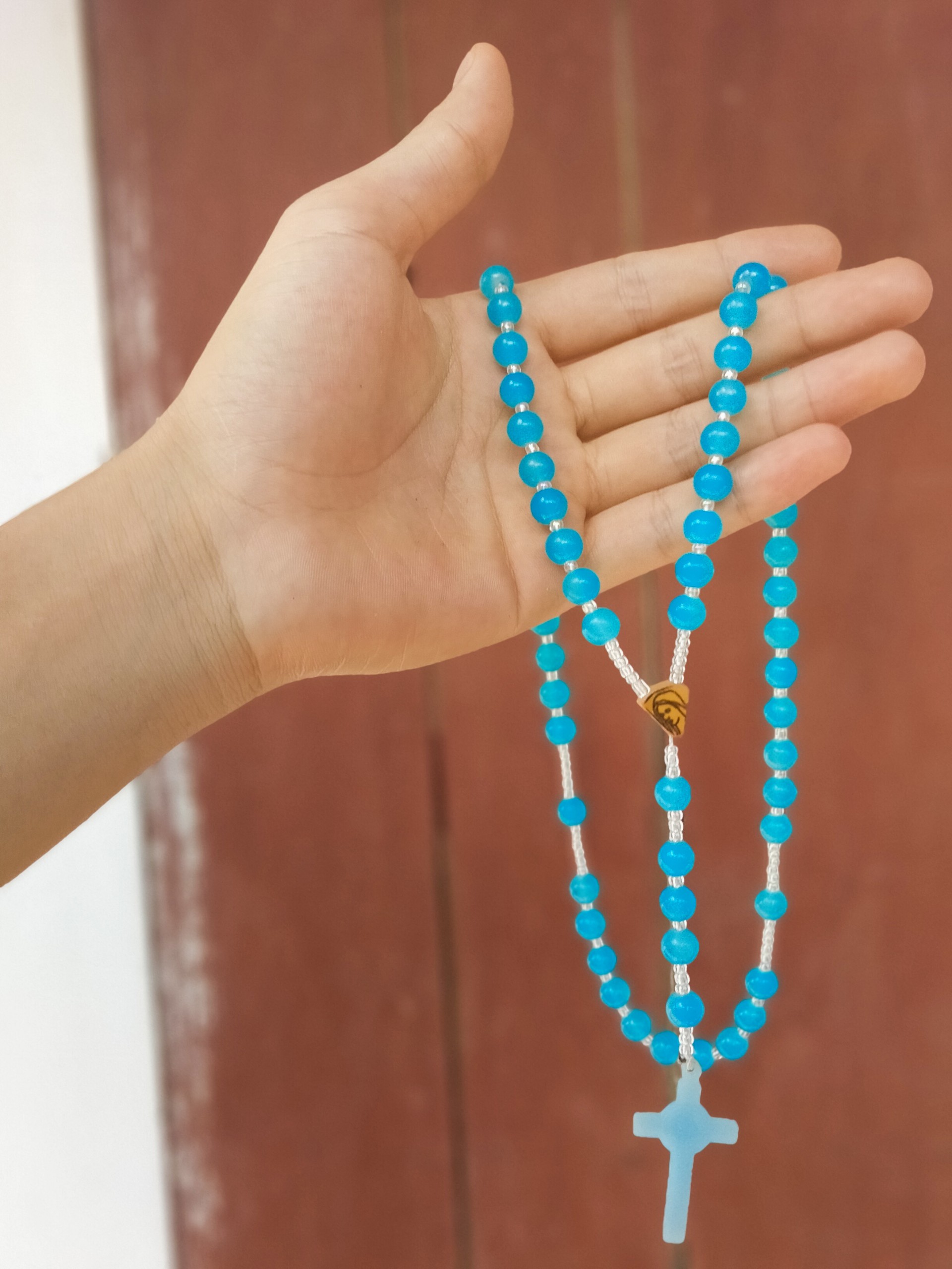 Chuỗi Tràng Hạt Mân Côi 50 hạt đá xanh lam