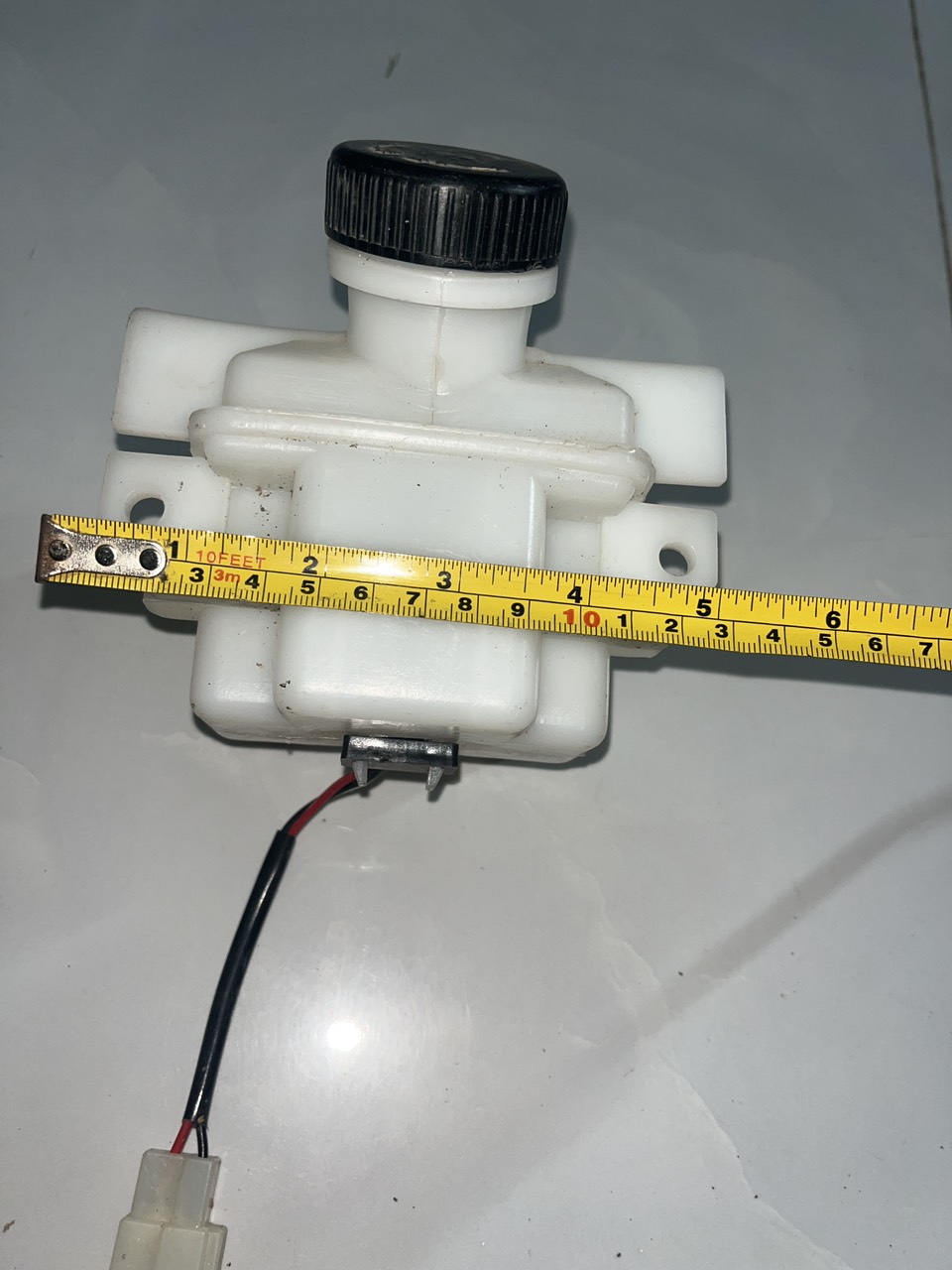 Bình dầu phanh kiểu 1 lắp xe 3.5 đến 6 tấn