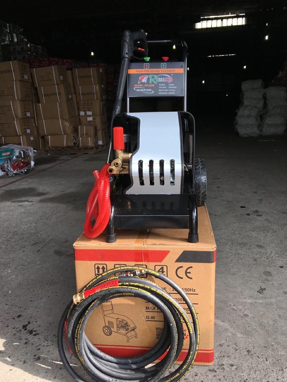 Máy Xịt Rửa Xe Cao Áp 3kw Romano RX-3000