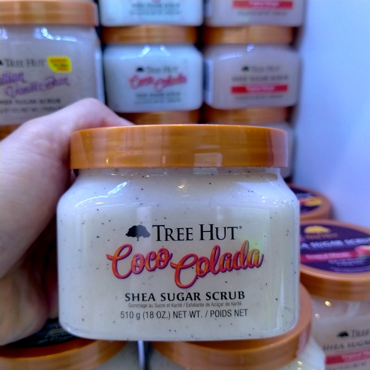 [HCM]Tẩy tế bào chết Tree Hut Shea Sugar Scrub - Coco Colacla 510g