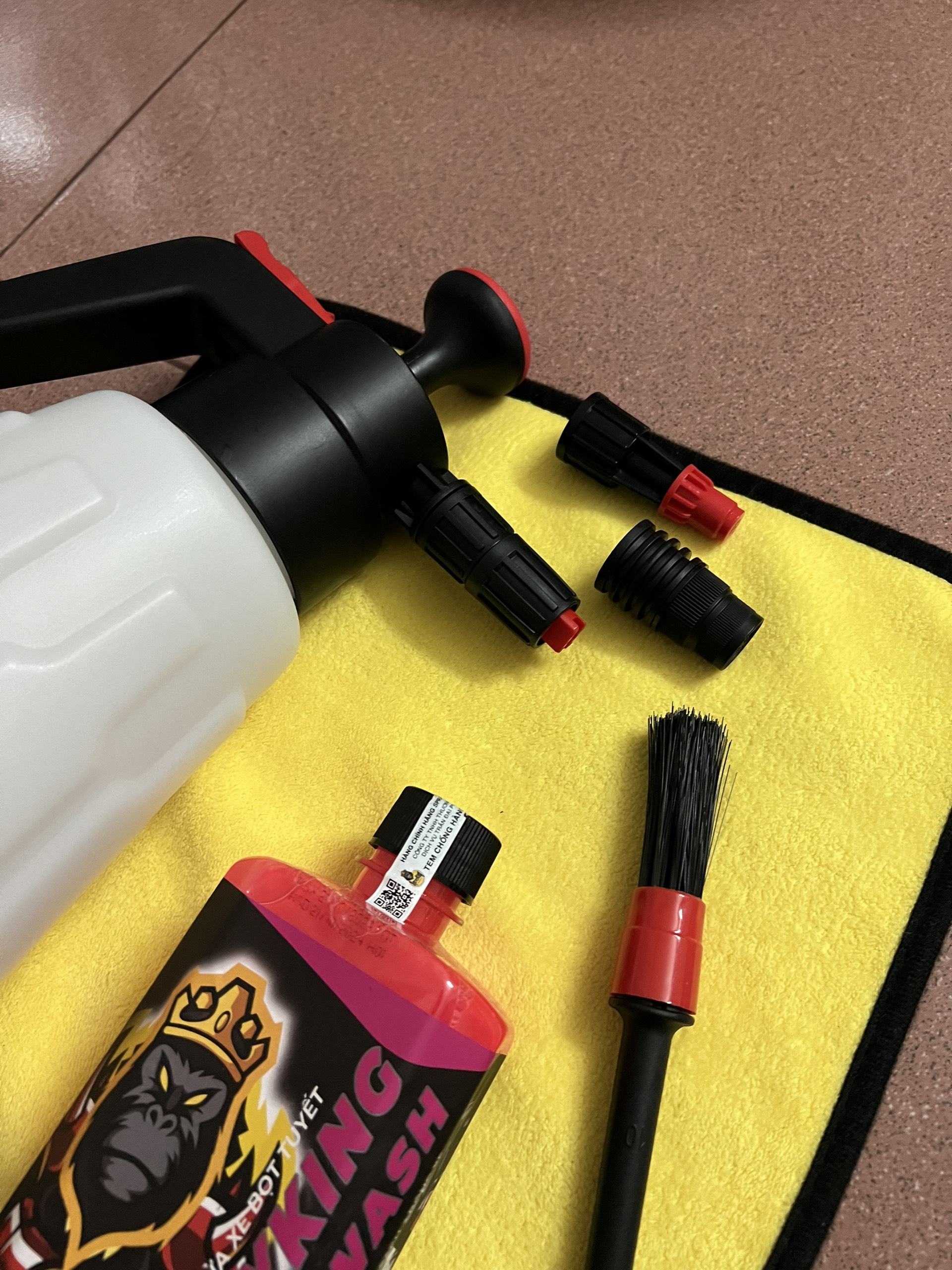 combo rửa xe 4 món bình xịt bọt tuyết nước rửa xe sprayking