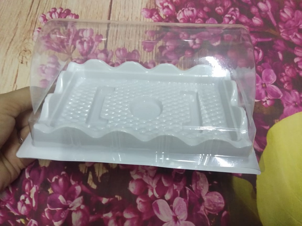 BỘ 100 HỘP NHỰA CHỮ NHẬT ĐỰNG BÁNH BÔNG LAN CUỘN 14x7.5cm CAO 7 CM -BL089