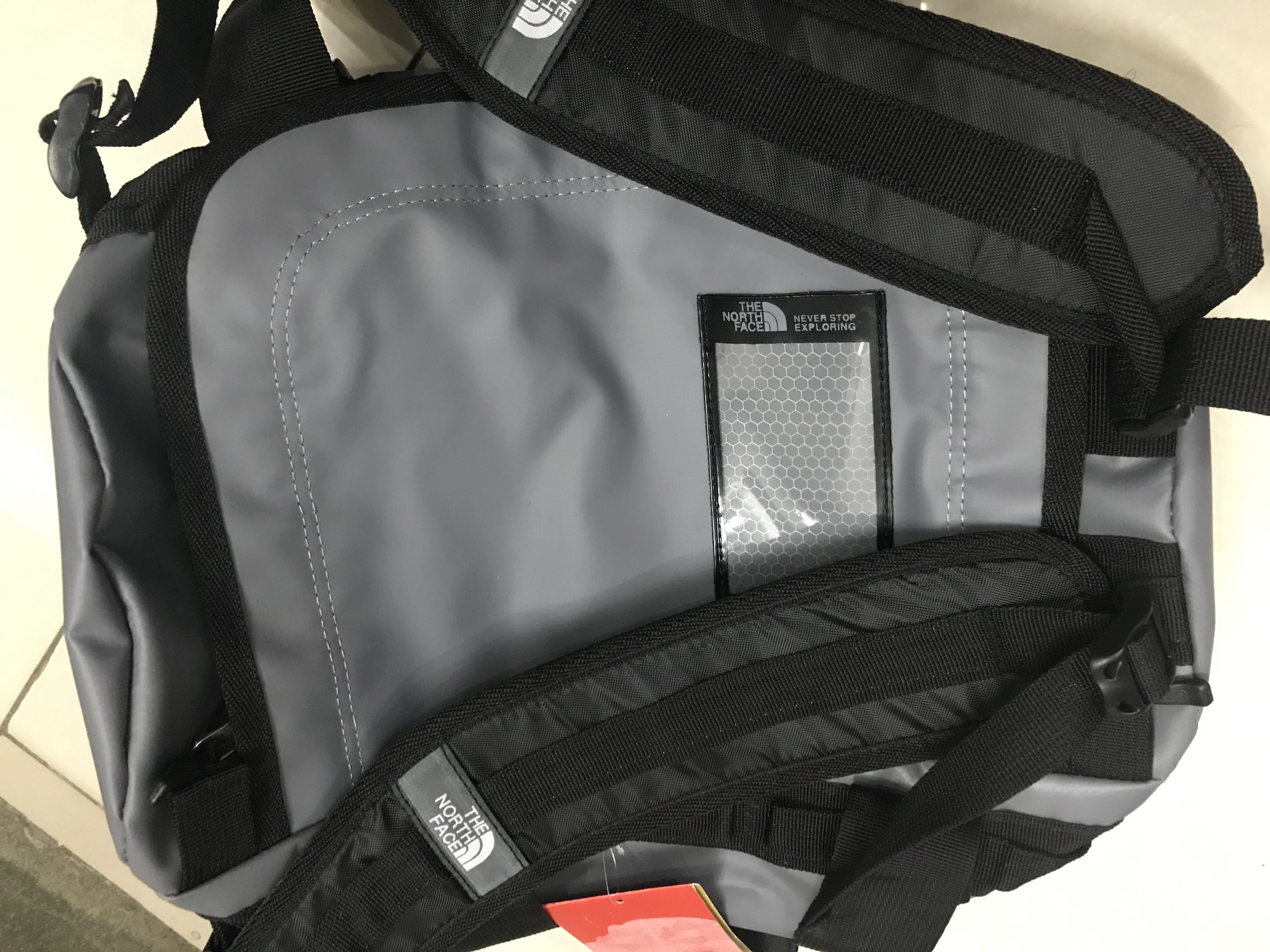 Túi The North Face Base Camp Duffel size S