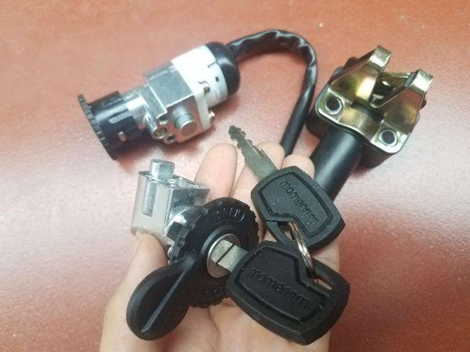 Bộ 3 khóa xe điện 133s