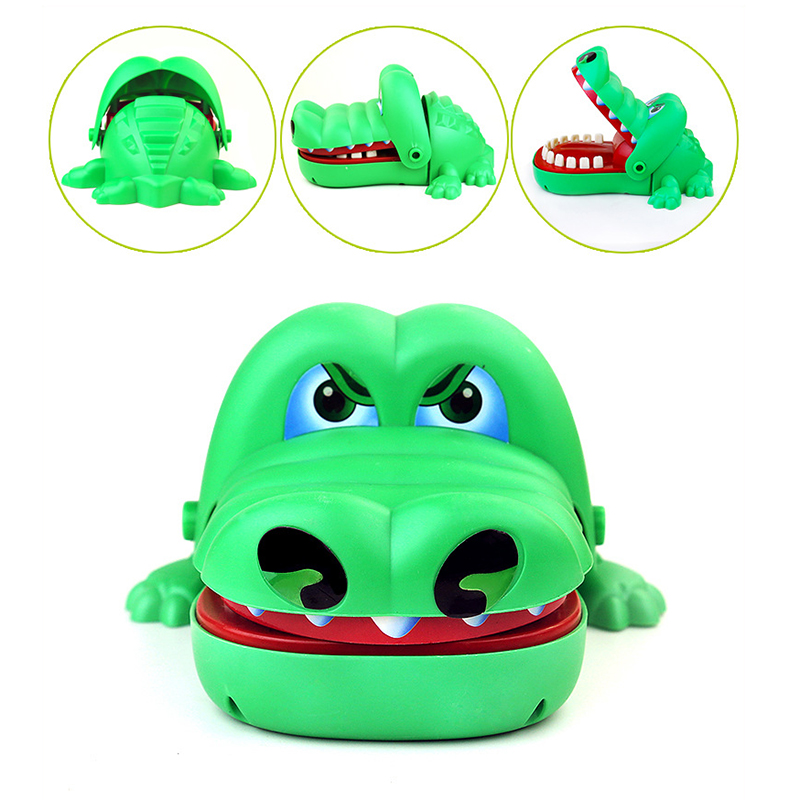 Đồ chơi khám răng cá sấu cắn tay size to