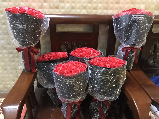 Hoa sáp bó 19 bông siêu đáng yêu