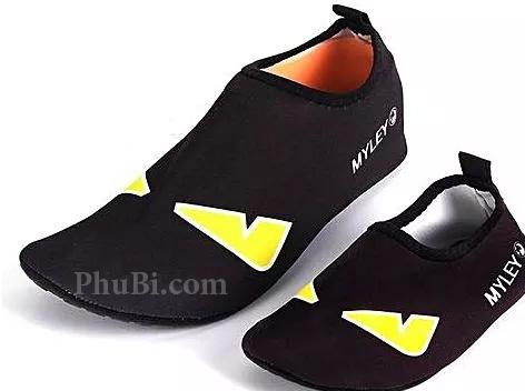 Giày Đi Biển & Đi Dưới Nước Cho Bé
