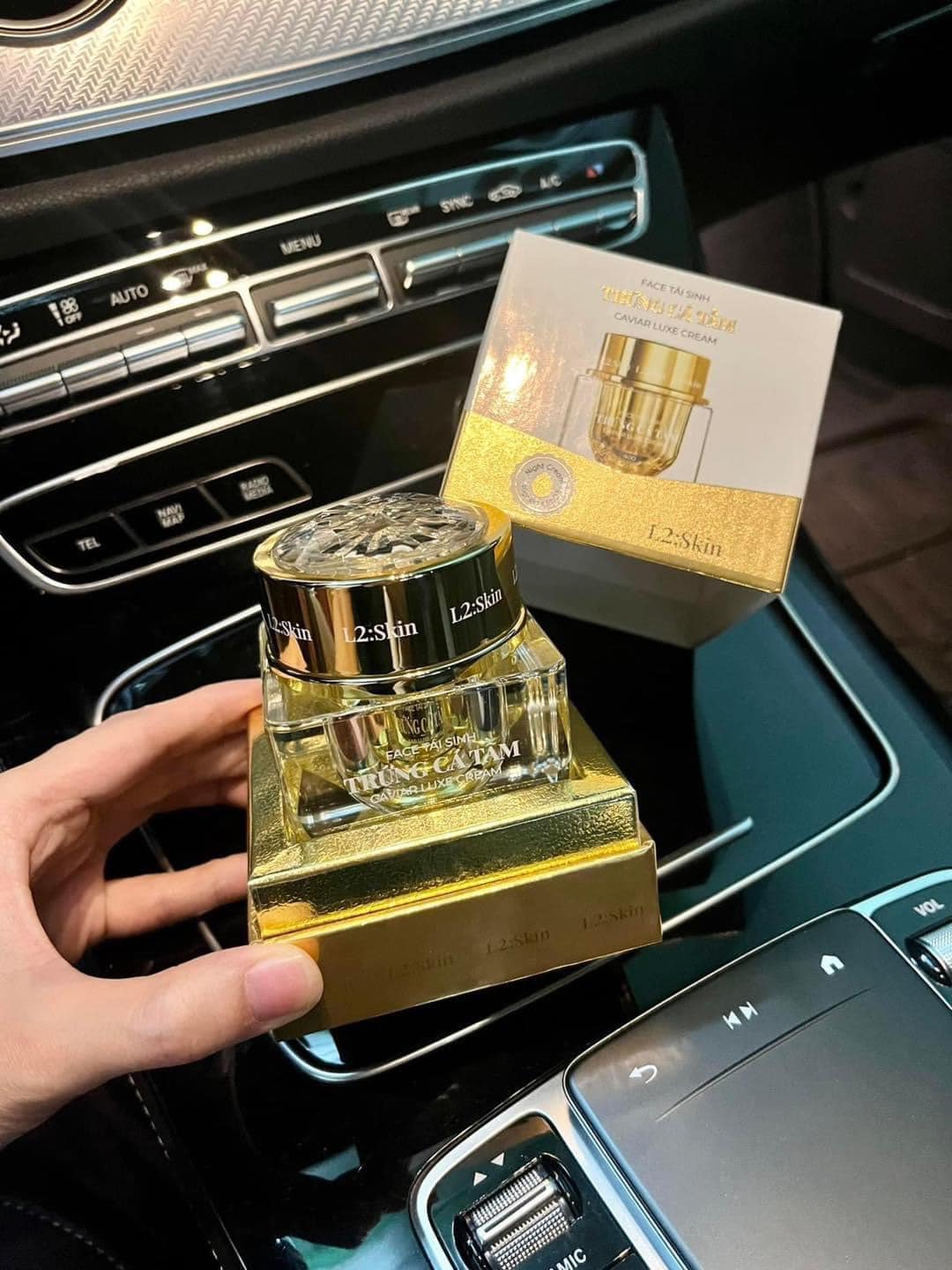 Kem Face trứng cá tầm tái sinh L2 (đêm)