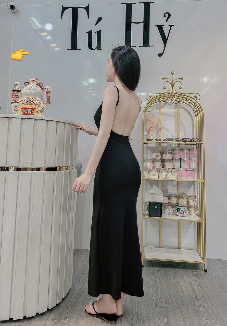 Đầm 2 dây thun lụa hở lưng dáng dài xòe cực xinh