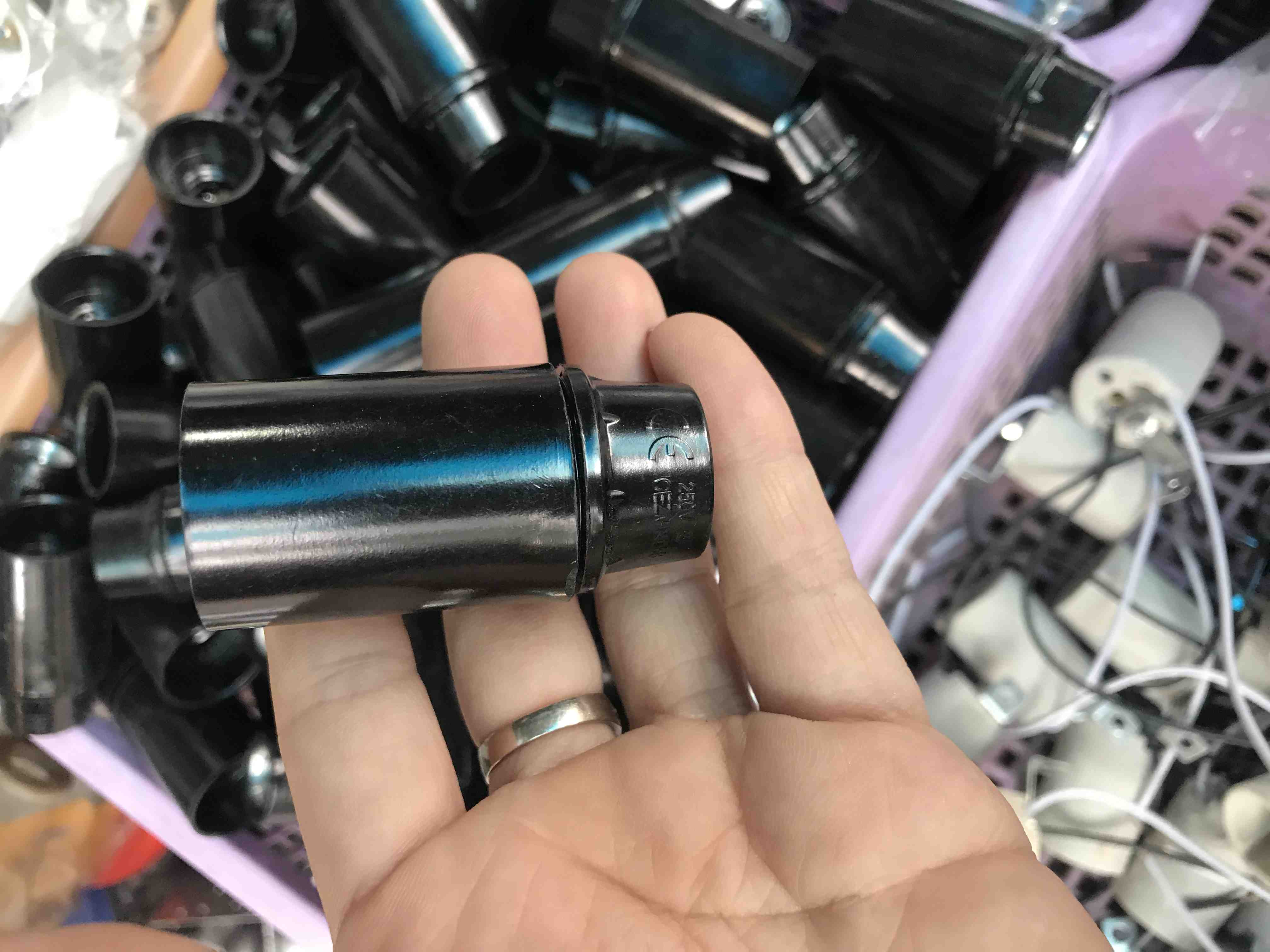 5 chiếc đui đèn E14 cho bóng dạng đui nhỏ - đui đèn E14