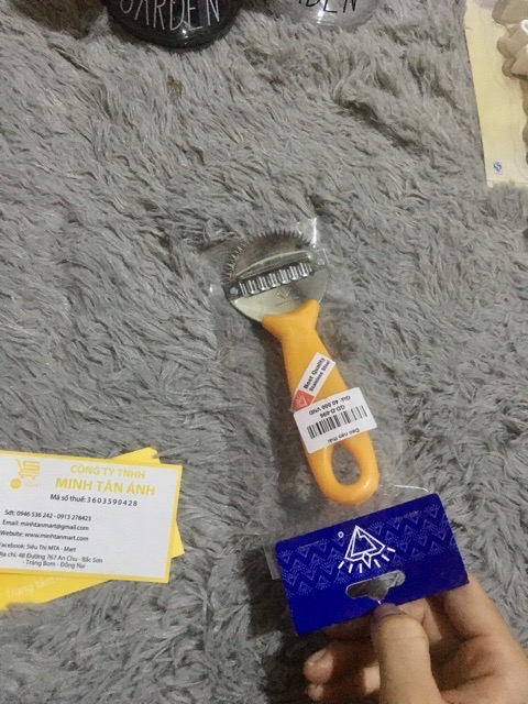 Cây nạo dừa 2 lưỡi /bào rau câu .
