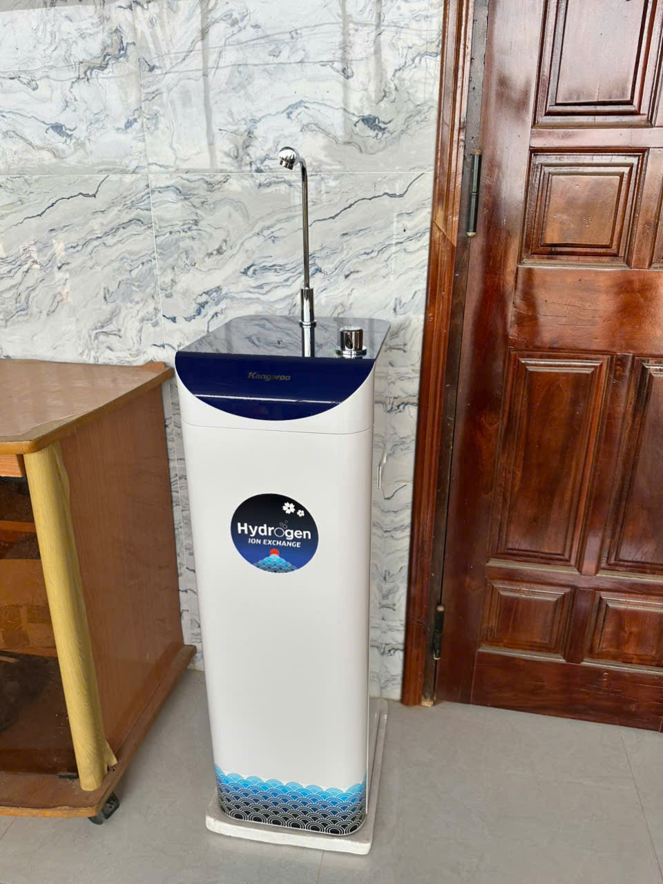 Máy lọc nước Kangaroo Hydrogen Slim nóng lạnh KG10A7S (mới 100%)
