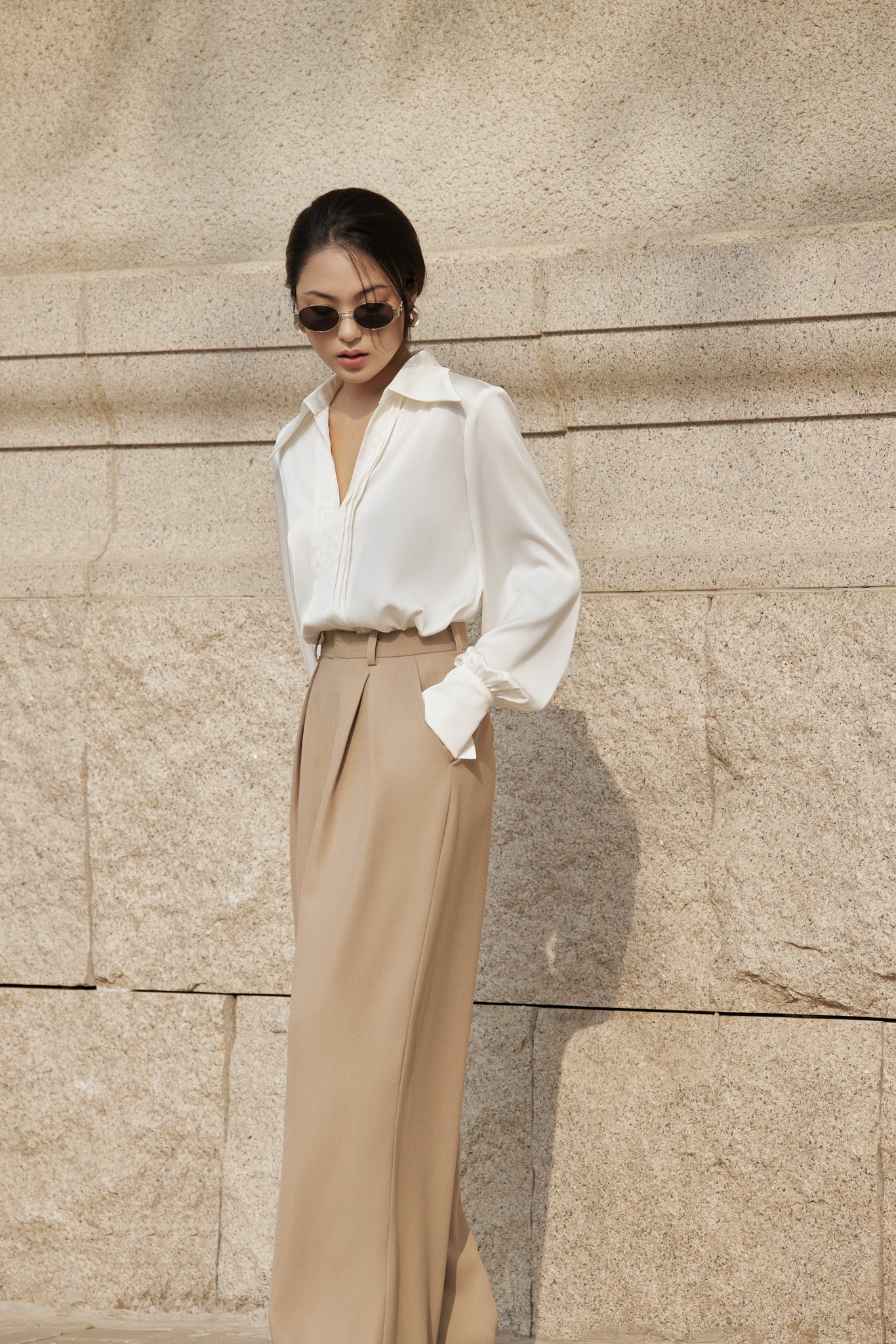 Áo sơ mi lụa cổ V HUONG BOUTIQUE BSSM35