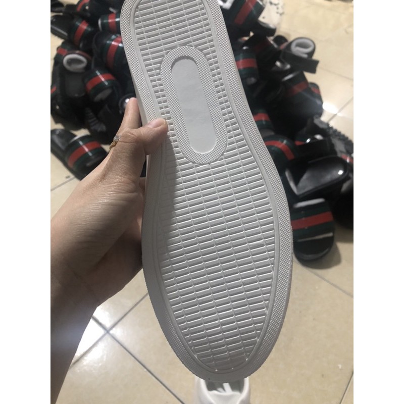 Giày nam ❤️ ❤️ hoa văn GC full size 38-43