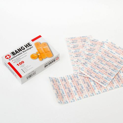 Hộp băng keo cá nhân 100 miếng ( 4 Size )