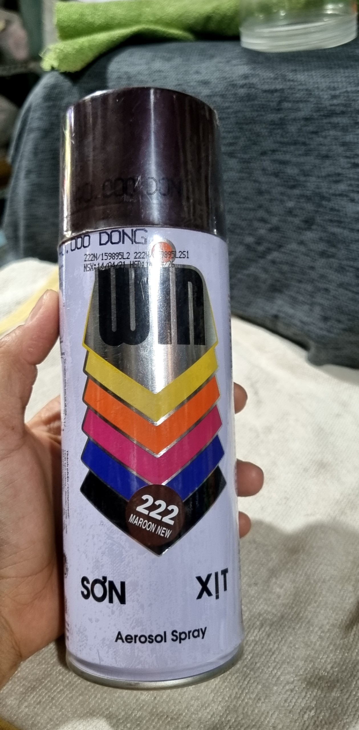 Sơn xịt màu nâu A222  WIN ( 400 ml ) ( như hình)