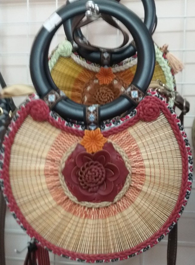 TÚI CÓI TRỐNG TRÒN XẢ KHO ( còn mới )