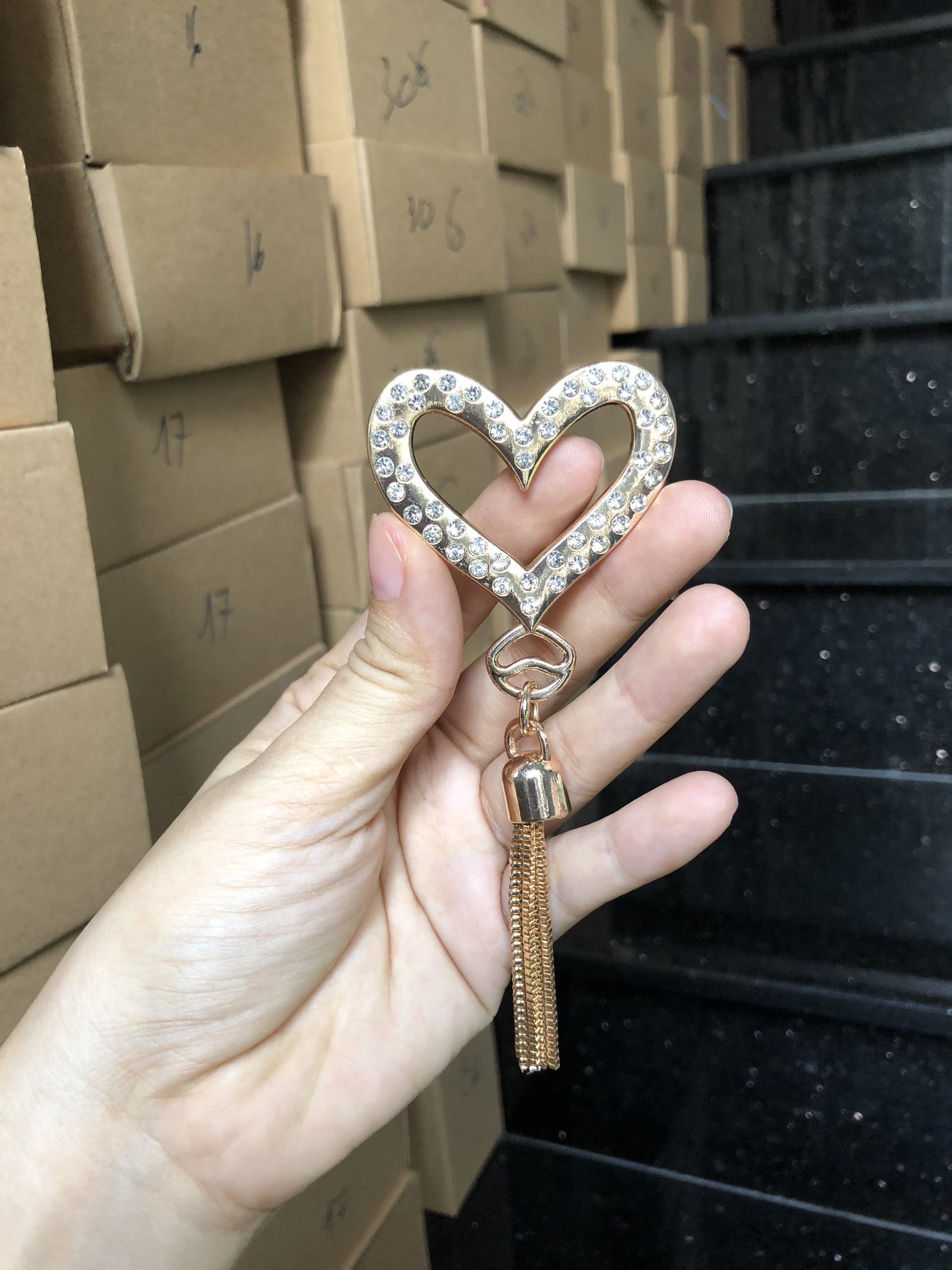 Mac Heart Tassel Decoration 25K/Piece