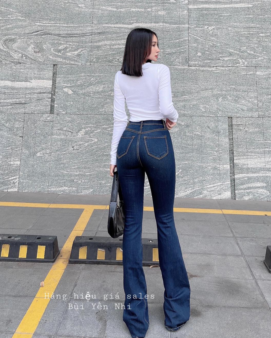 Quần jeans loe Fashion nova