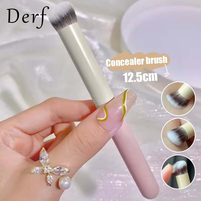 Derf Cọ che khuyết điểm Concealer Brush 10g