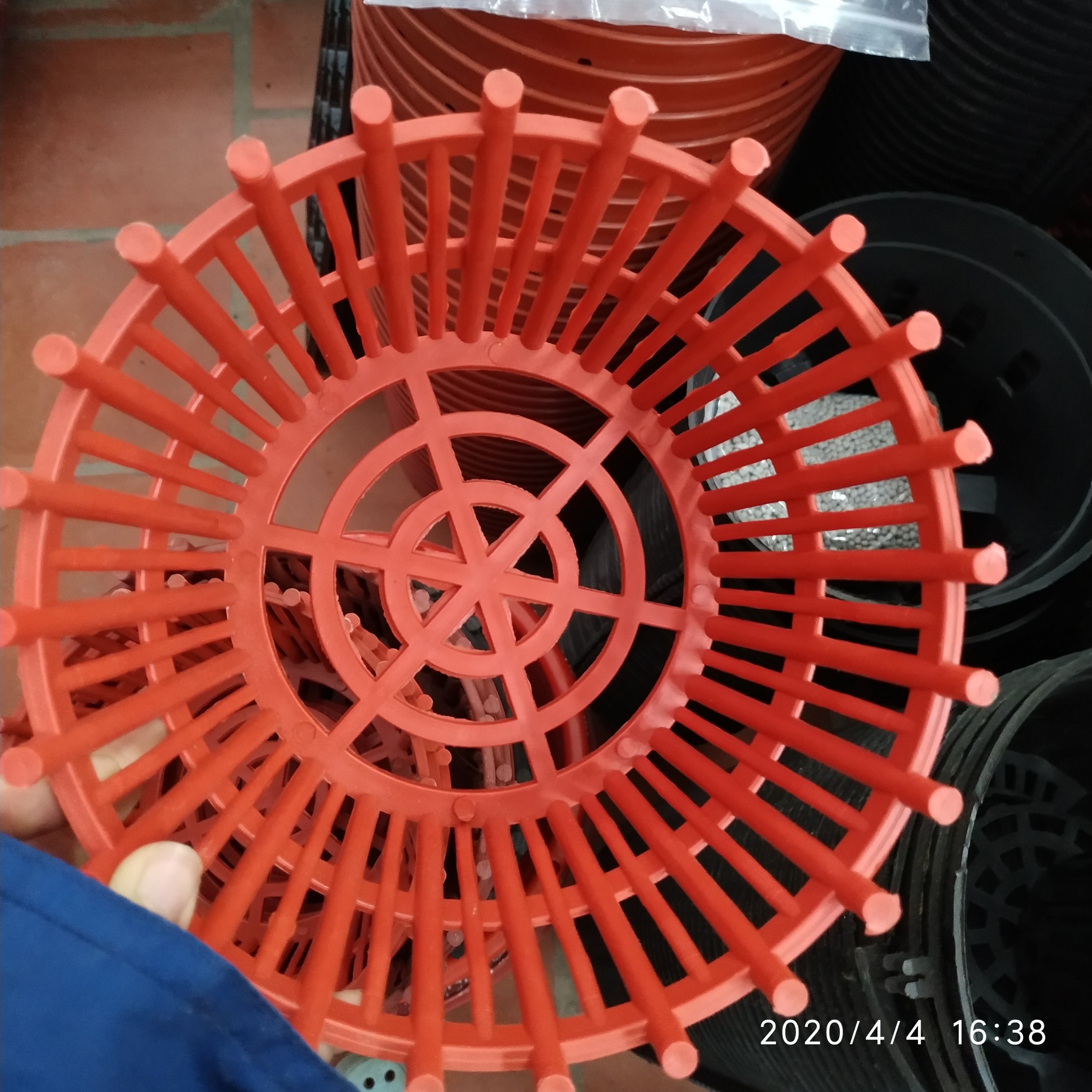 Combo 5 chậu nhựa trồng lan có nan phụ phi 20cm