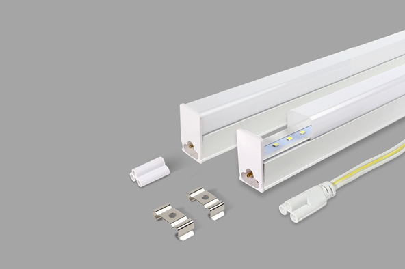 Bộ đèn LED T5 Rạng Đông tiết kiệm điện 30cm 4w